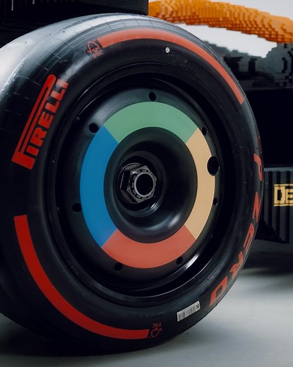 @f1 車手全都開著樂高® 賽車，奔馳在大獎賽賽道上啦！🏎️💨 #F1 #BuildTheThrill #MiamiGP #LEGOF1 #飆速拼戰 #樂高 #台灣樂高 | LEGO