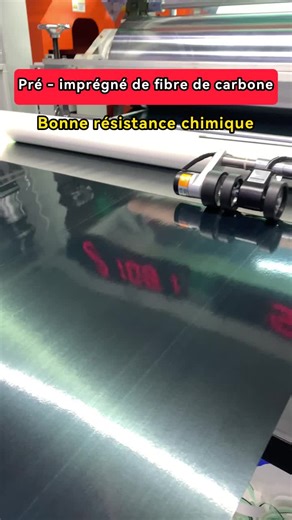 #Matériauxcompositesenfibredecarbone Pré - imprégné de fibre de carbone avec des propriétés mécaniques équilibrées, offrant une garantie de résistance stable et fiable pour les pièces structurelles. #CoquedetéléphoneenAramide #Feuillepré-imprégnéedefibredecarbone #Pré-imprégnédetissuenfibredecarbone #Cadredevélofibredecarbone