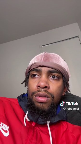 Who can relate to me? (IG: jrobdarcel) #fyp #laugh #foryou #comedy #funny #humor #jokes