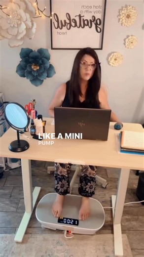 Do This if You Sit all day Behind a Desk and You’re Always Stiff! You can find my recommended vibration plate at my4oils.com ‘in the Spotlight’ Or find it here: https://amzn.to/4oXkY2i #menopause #vibrationplate #lymphatic #lymph #lymphaticdrainagetherapy #antiaging #lymphedema #lowerbackpain #kneepain #kneepainrelief | Nicole Domuret