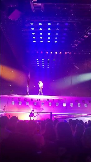 Apache 207 Live in Lanxess Arena Köln 2026 #apache #lanxessarena #cologne #Flugzeug #Tour