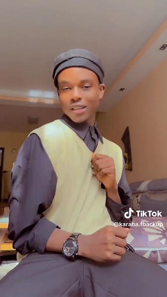 Kondozaako Onondaaba by Jojo Karlsson