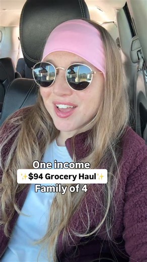 Amanda: SAHM mom life + Family fun on Instagram: "$94 Aldi budget grocery haul for a family of 4. I use Instacart for Aldi grocery p/u. As a member I get free pick up and credit back on p/u orders. That means FREE GROCERIES and I didn’t have to grocery shop. Subtotal was $104, I paid $94 using $10 off any store coupon from Instacart. Saved $15.60 total with my coupon & in app sales! 🤗🛒 I meal plan all our meals. Breakfast is usually just something simple (Greek yogurt parfaits) or meal prep (p