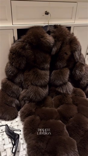 Dolcie London on Instagram: "Welcome back, glamour season..✨🐆 Because we know how much you love a deep brown long fur coat… she’s a new season style; the Overlap Collar Long Coat is here!🤎 Since it’s October 1st, our second of many AW25 drops is now live🤎 www.dolcielondon.com"