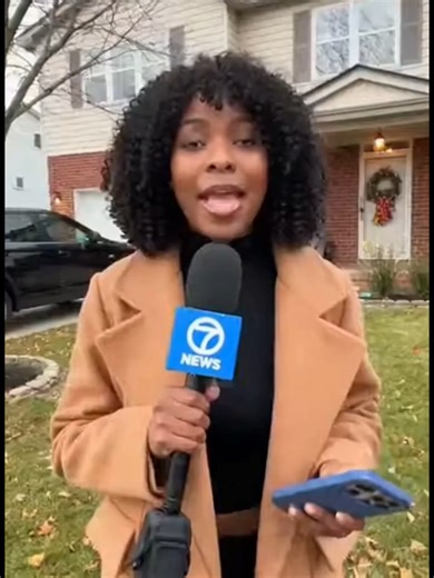 Grandfather's life insurance policy make grandchild a millionaire over night! Now that's generational wealth! Set up your families financial future today. GET LIFE INSURANCE! Message me for your free quote 🙏🏽 #lifeinsurance #lifeinsuranceagent #lifeinsurancesales #Insurance #breakingnews