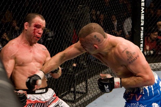 1.6M views · 37K reactions | Chuck Liddell vs. Wanderlei Silva: dos leyendas frente a frente!  #UFC | UFC | Facebook