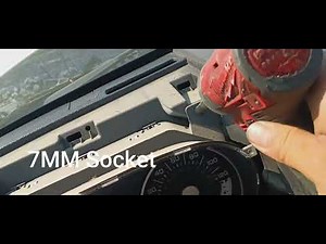 06-10 Ford Explorer Dash Bezel & Instrument Cluster Removal