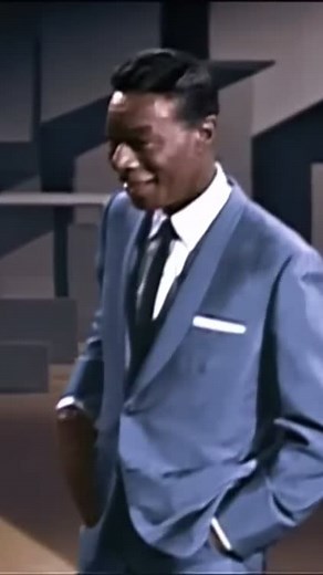 Nat King Cole Live Performance of 'Mona Lisa' | Oldies Classic