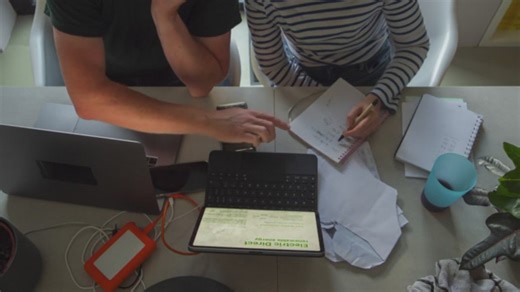 Experts share ways to avoid tax fraud scams