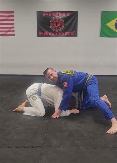 sprawl or snap down to shoulder lock