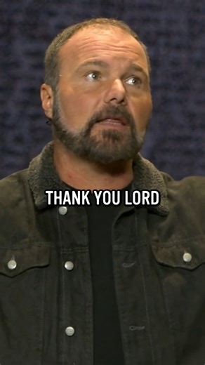 21K views · 19K reactions | True worship is more than singing—it’s how you live every day. If you praise God at church but live differently at home, that’s hypocrisy. Real worship means honoring God in private and public alike. | Mark Driscoll | Facebook