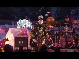 The Smashing Pumpkins Perform Live At 2025 Winter Classic