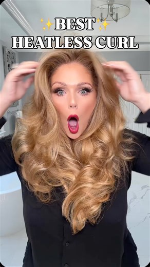 The BEST Heatless Curls ✨💁🏼‍♀️ Overnight curling rods I use are Iinked on my shopmy which you can find by clicking “shop my posts” in my bio❤️🫶 #hairtutorial #heatlesscurls #heatlesshair #blowout #hair | Kelly Strack