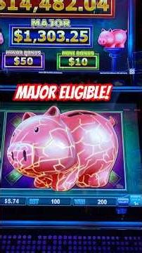 🚨 Big Piggy Alert 🚨Major Eligible! Piggy Bankin' Slot Machine #shorts