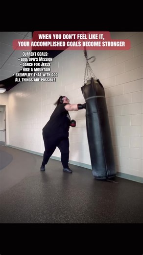 ፠ 🎶፠𝔾𝕣𝕒𝕔𝕖፠🎶 ፠ (@gracerootedme)’s videos with Cray Button (feat. Lecrae) - Family Force 5