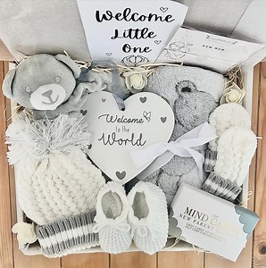 Baby Unisex Hamper Gift Set, New Parents Gift Set, New Baby Gift, Baby Shower Gift, Baby Hamper, Baby Girl Hamper, Baby Boy Hamper, New Mum - Etsy UK
