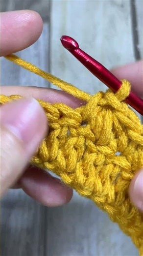 ONCE YOU SEE HOW EASY THIS STITCH IS, YOU’LL USE IT EVERYDAY! #shorts #crochet #crochetpattern