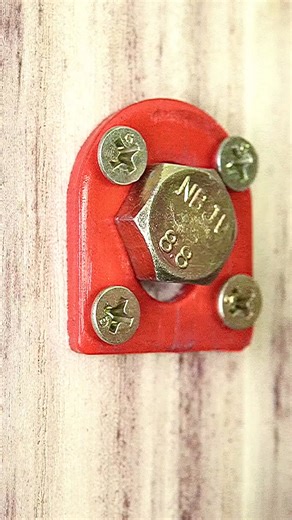 Chain wall mounting system #fastening #chain | Jeff Hanna | Facebook