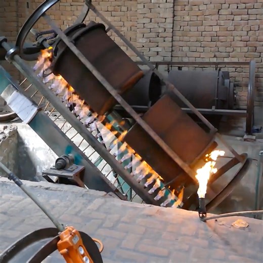 Plastic Tank is Made by Wonderful Skills #factory #manufacturer #industrial #facts #manufacturing #design #industry #fact #factor #fashion #urbex #faction #photography #architecture #wholesale | Quality skills