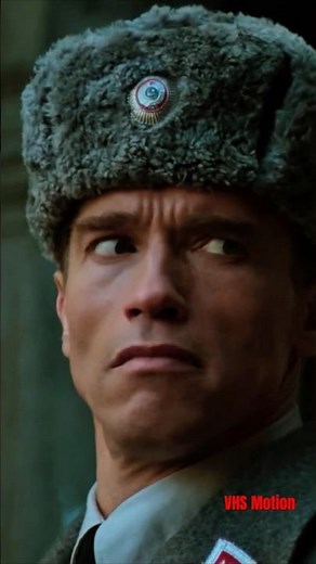 🎬 VHS Motion: Red Heat (1988)