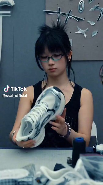 Come and transform your sneakers 🖤🤩‼️ 🔗 old-order.com #ocai #runningshoes #remake #transform #newarrivals #diy