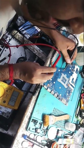 lenevo ideapade 310 Motherboard resting #fixing #repairshorts #startfixing #repair #windows #ifixit