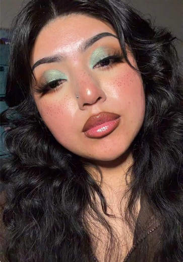 Soft Glam Eye Makeup for Olive Skin Tone