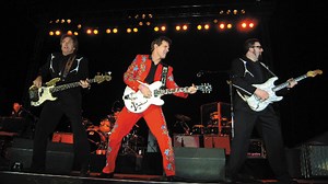 Chris Isaak returns to Wynn for two-night engagement this holiday season