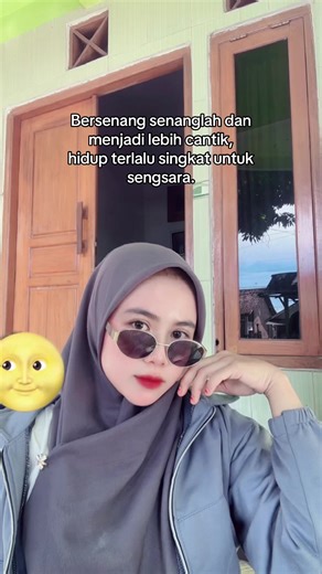 noni_retha (@noni_retha)’s videos with suara asli - idman indung 🤭 - 𝖑𝖎𝖘🧋