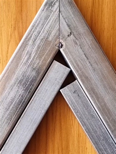 Clever Angle Measurement Trick for Welders