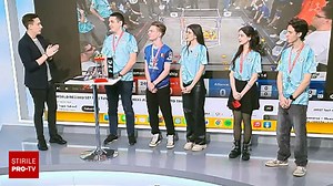 Cinci roboți creați de elevi din România concurează la o competiție globală de tehnologie. Cine sunt cei care i-au construit