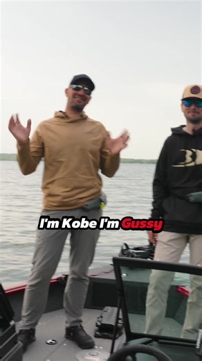 Exploring the 1800 Explorer Sport Livewell Features