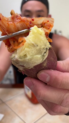 What to Eat with Kimchi: 10 Delicious Pairings!