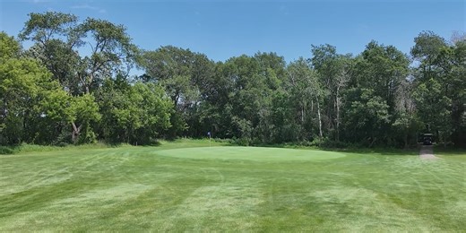 Oak Summit Golf Course opens for the season
