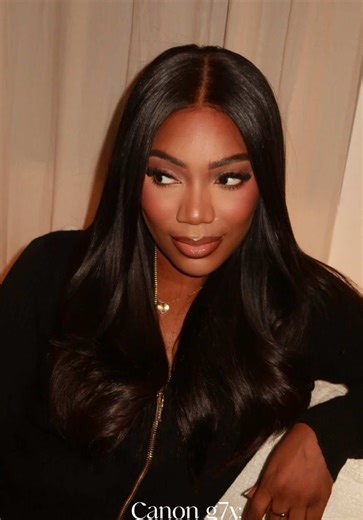 @Mercia on the Make Up @ALBA ROSE COSMETICS on the lips and @Maison Rich Green on the hair!! #fyp #foryoupage❤️❤️ #makeup #hairtok