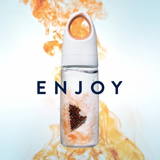 It only takes three steps to enjoy the all-new Twinings Cold Infuse. Just drop the infuser in 500ml water, wait for 4-5 minutes, then shake to enjoy. Get this refreshing treat now in our online shops or at any leading supermarket. #TwiningsColdInfuse #DropShakeEnjoy | Twinings Philippines