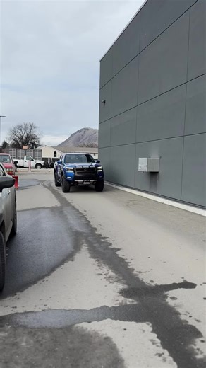 2025 Nissan Frontier Pro-4X: Ultimate Off-Road Performance