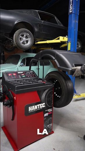 How to calibrate a wheel balancer? 🛞🔧