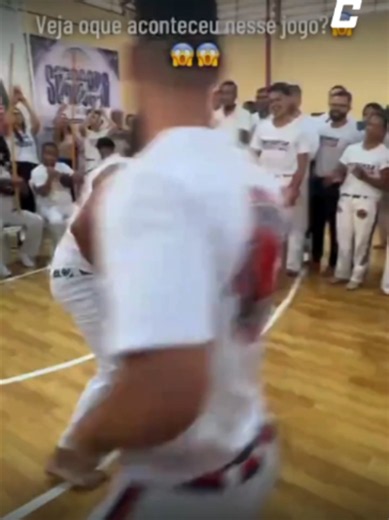 Capoeira é luta, arte, história e vida