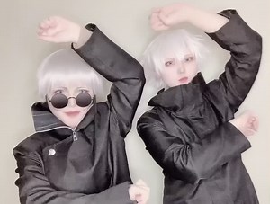 ⚠️中の人⚠️ 樂羽とミニクリパした🎄🎁🎅🌟#コスプレ #Cosplay #中の人 #呪術廻戦コスプレ #狗巻棘コスプレ #併せ #五条悟コスプレ #クリパ #TikTokXmas