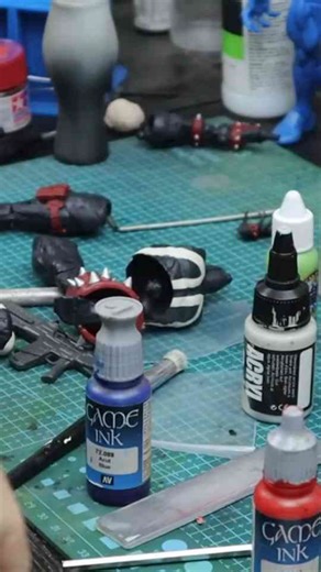 You think your Spawn figure can do this pose? Watch this