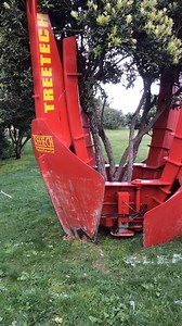11K views · 164 reactions | Everyone loves machines.  Check out this tree spade truck, from contractors TreeTech, which took six pōhutukawa from Papakowhai Reserve and transferred them to the green space next to the splash pad at Aotea Lagoon this week. The trees will provide much-needed shade for the summer.  | Porirua City Council | Facebook