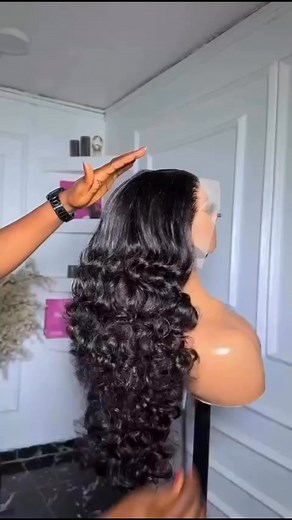 565 reactions · 21 comments | Our 100% human hair Bouncy wigs are now available for sale. Buy and install FREE from us. 拾❤️❤️ | TheeBeautician | Facebook