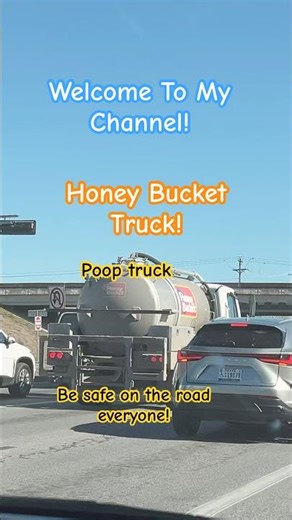 On The Road poop truck #shorts #short #viral #truck #road #driving #texas #usa #america #world