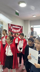 @rekor.okullariunye ; "Bugün, 12 Mart İstiklal Marşı’nın Kabulü ve Mehmet Akif Ersoy’u Anma Günü nedeniyle okulumuzda tören yapıldı. Saygı duruşu ve İstiklal Marşı’nın okunması ile başlayan program, günün anlam ve önemini belirten konuşmalarla devam etti. Ardından öğrencilerimiz hazırlamış oldukları sunumları gerçekleştirdiler. Emeği geçen öğretmen ve öğrencilerimize teşekkür ediyoruz. Rekor okulları olarak 12 Mart 1921’de Birinci Türkiye Büyük Millet Meclisi tarafından kabul edilen; Türk ulusun