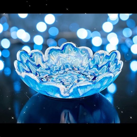 Layered bloom bowl in epoxy resin #marble #resinart #resinartist