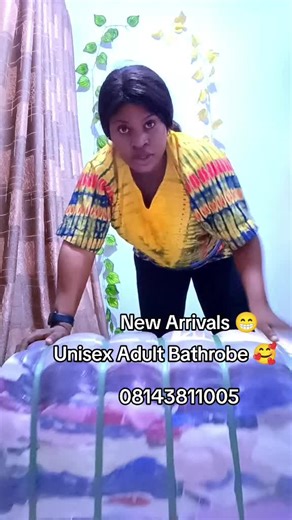 Thrift Bathrobe Store In Lagos (@shopwithmoyobathrobe)’s videos with Many People - Adekunle Gold