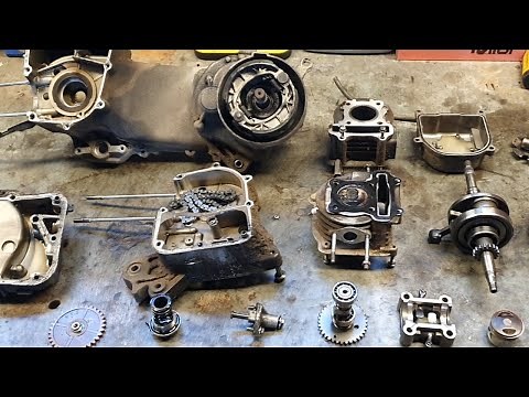 The dirtiest engine I've ever seen #1 | Scooter engine disassembling (GY6, 139QMB)