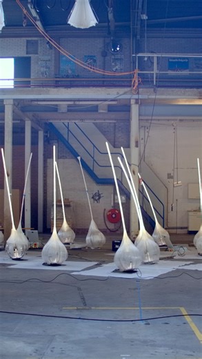 Invisible yet undeniable, the storm is a force that shapes everything. With I Am Storm, we translate this power into an immersive experience: a field of moving grass that responds to your presence. As you walk through it, sensors get activated which prompt the choreography of the grass. These modules react to the viewer, endowing them with a sense of power, as they become the wind source activating the movement. #DRIFT #StudioDRIFT #IAmStorm #InstallationArt #KineticArt | DRIFT