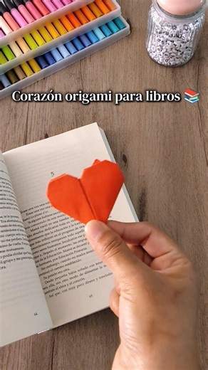 Origami: corazón para libros 📚 #diyfacil #manualidades #manualidadesfaciles #origami
